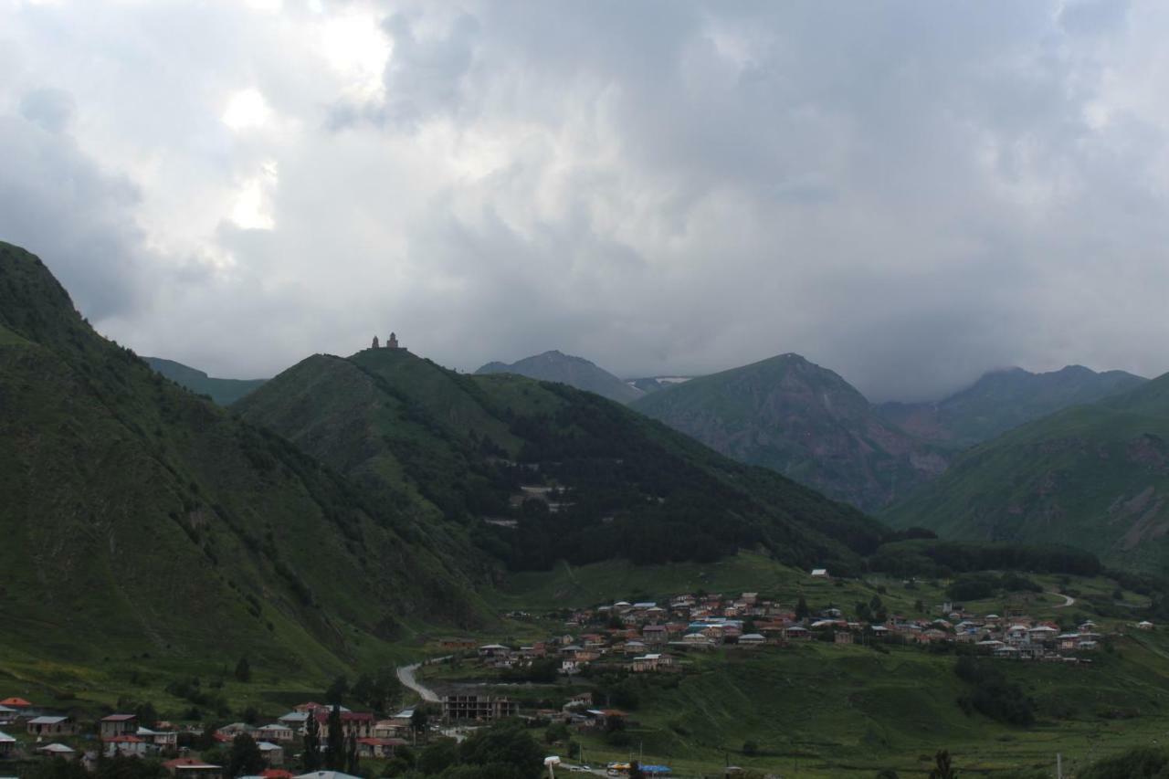 Rustaveli St11 Hotel Kazbegi Exterior foto
